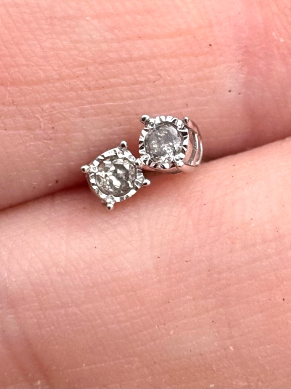Vintage solid 10k white gold genuine champagne diamond stud earrings
